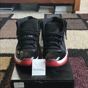 Jordan 11 BREDS